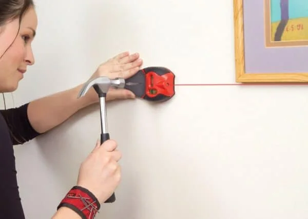 810 PROLASER® NAIL GRIPPER™ Line Laser with Nail and Screw Grip
